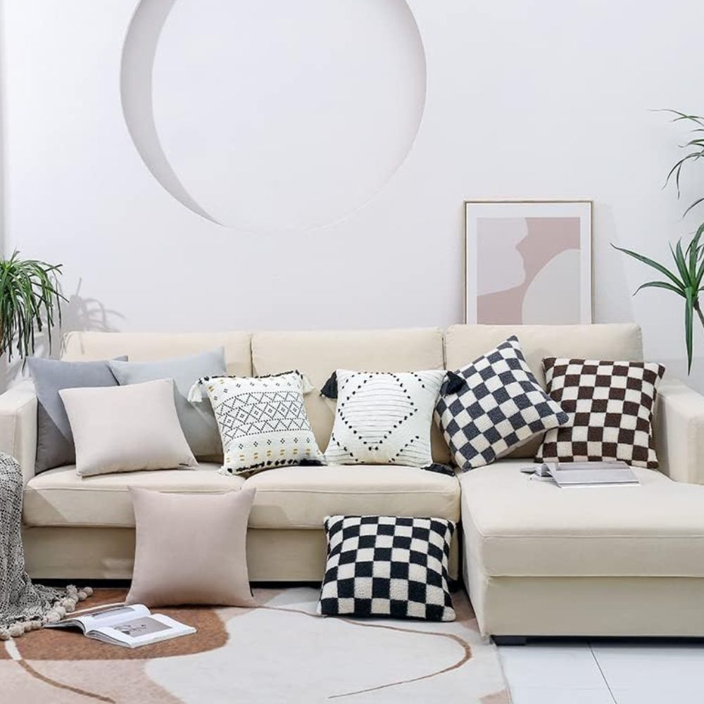 Flora Cushion Cover - Plush Faux Fur, Checkered Design for Sofa