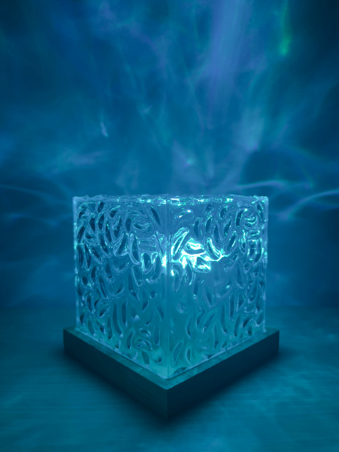 Aurora Projection Night Light - 16-Color LED Mood Lamp with Remote Control and Timer