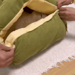 Ortekor Cavina | Plush Pet Cave Bed with Adjustable Design | Cozy Retreat for Cats