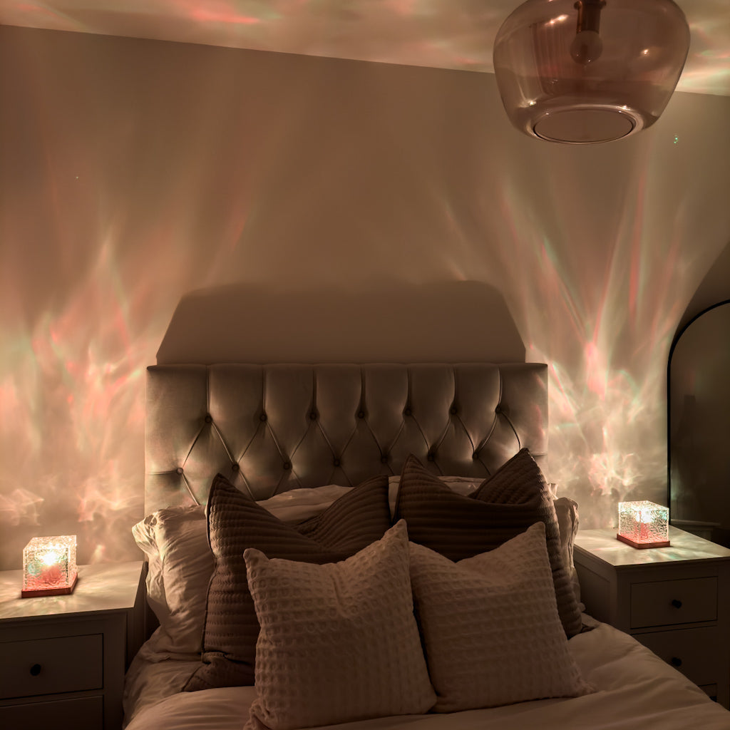 AuroraGlow™ - Tesseract Lamp