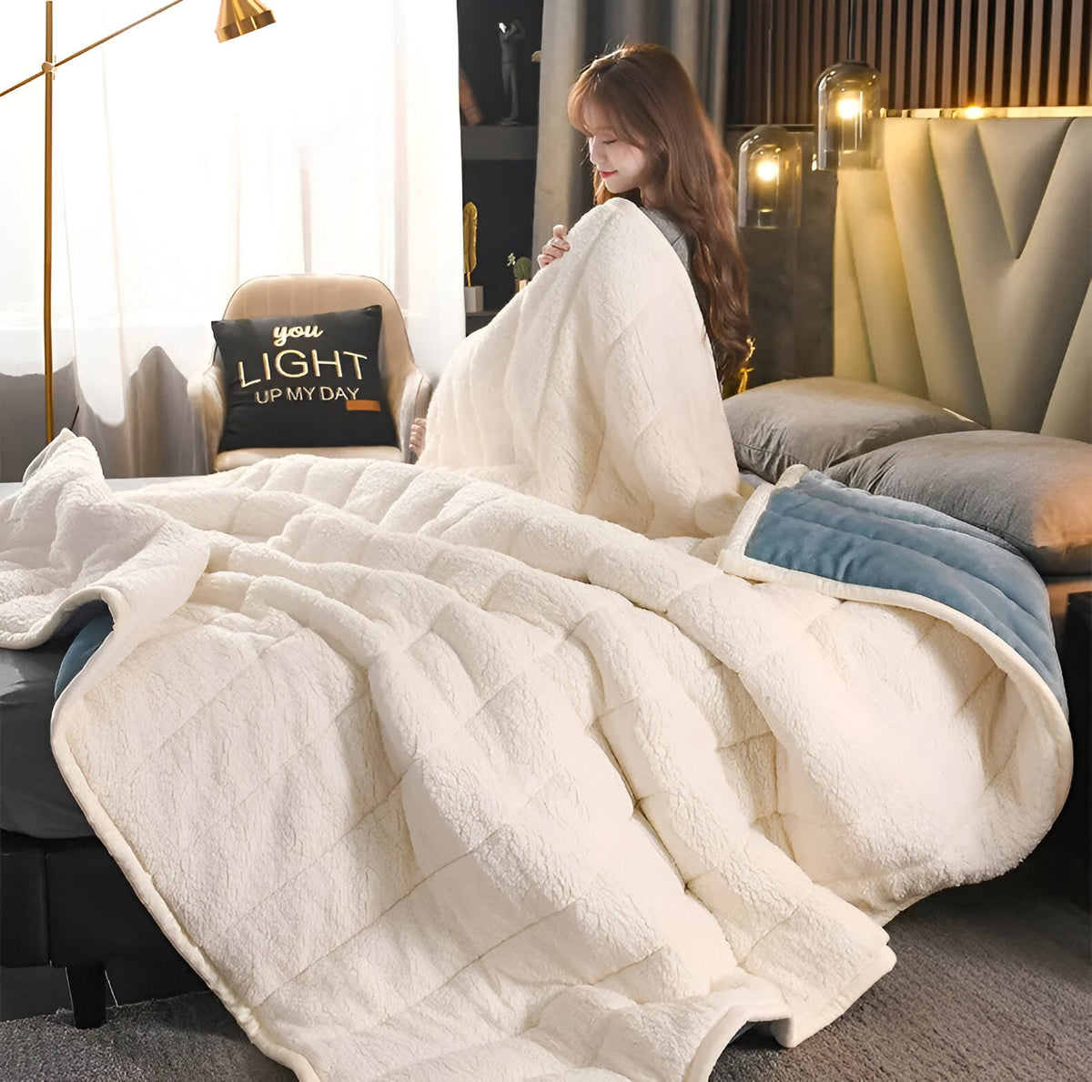 Luxe Fleece Blanket | Super Soft Warm Blanket with Elegant Design | Perfect for Cozy Nights