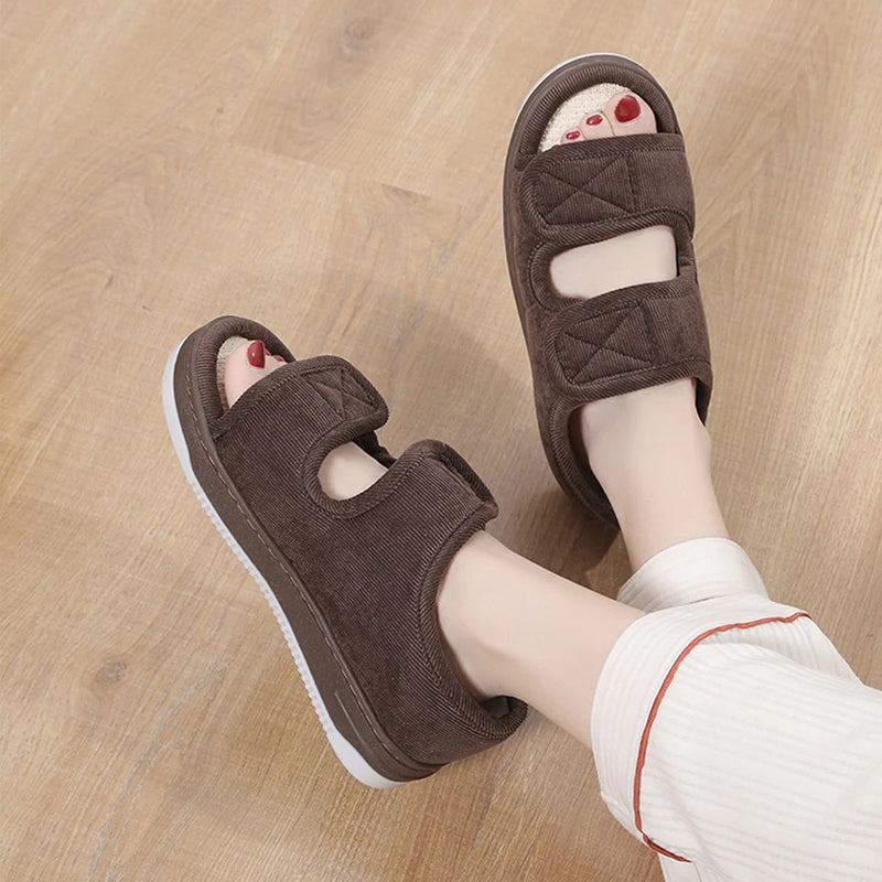 Comfort Step Sandals for Swollen Feet with Adjustable Straps | Breathable Design for All-Day Comfort