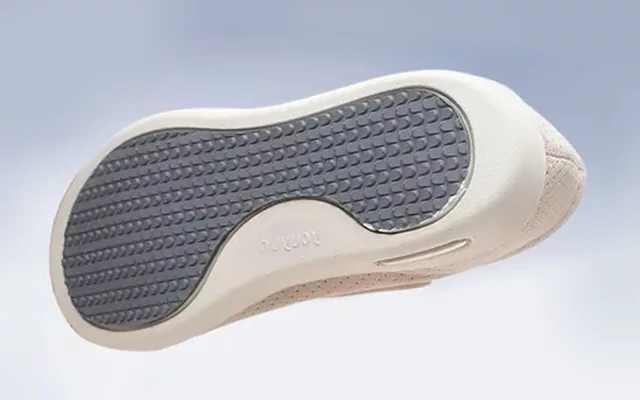 Orthopedic Sneakers Extra Wide Fit Memory Foam Cushioned Lace-Up Walking Shoes for Swollen Feet Diabetic-Friendly Athletic Footwear Unisex
