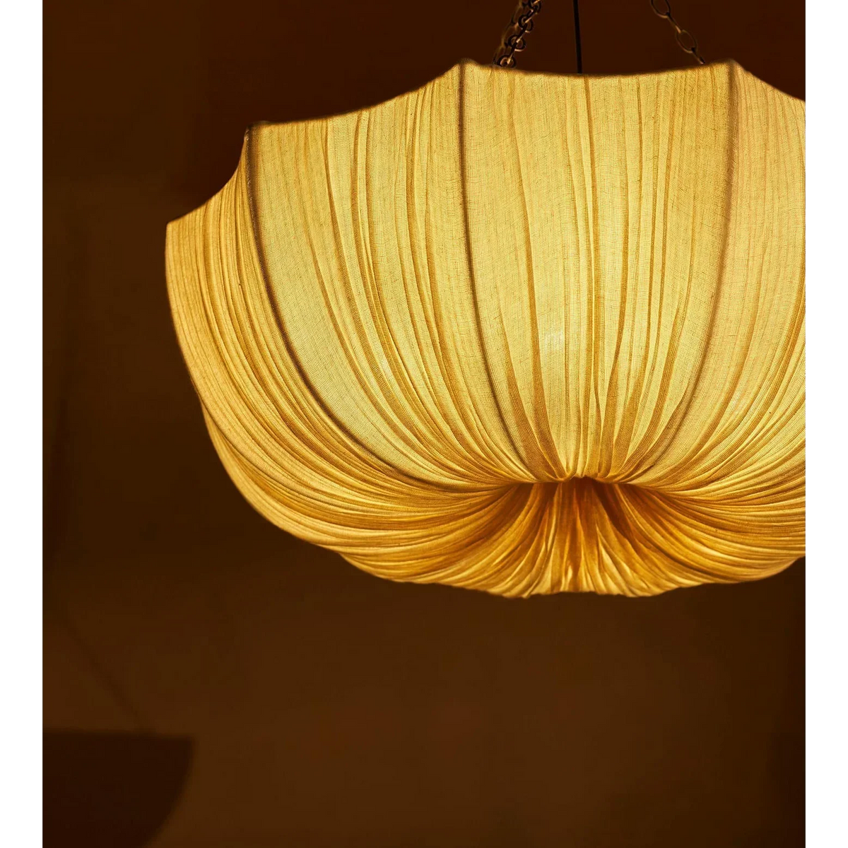 Fabric Hanging Light with Sculptural Pleated Shade – White Round Ceiling Fixture for Dining Room, Bedroom & Living Space – Adjustable Chain