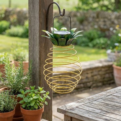 TROPICBEAM – Pineapple Solar Lantern for Cozy Evening Glow