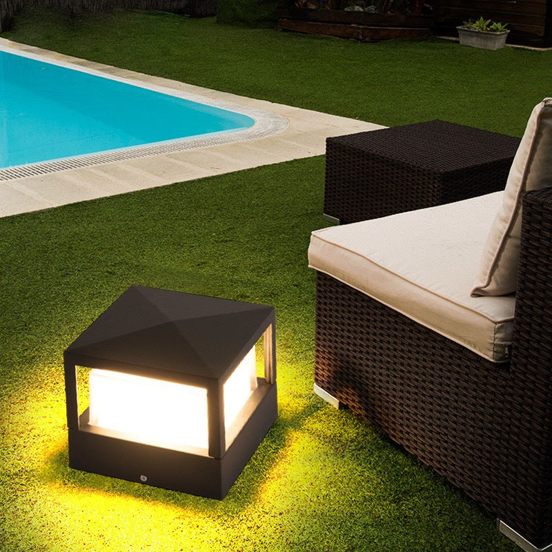 Compact Modern Black Aluminum LED Yard Light for Pathways, Gardens & Fences – Hardwired Outdoor Cylinder Fixture