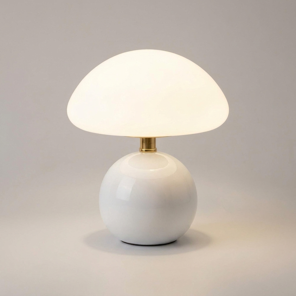 CAPLORA – Modern Mushroom Table Lamp for Gentle Ambient Glow