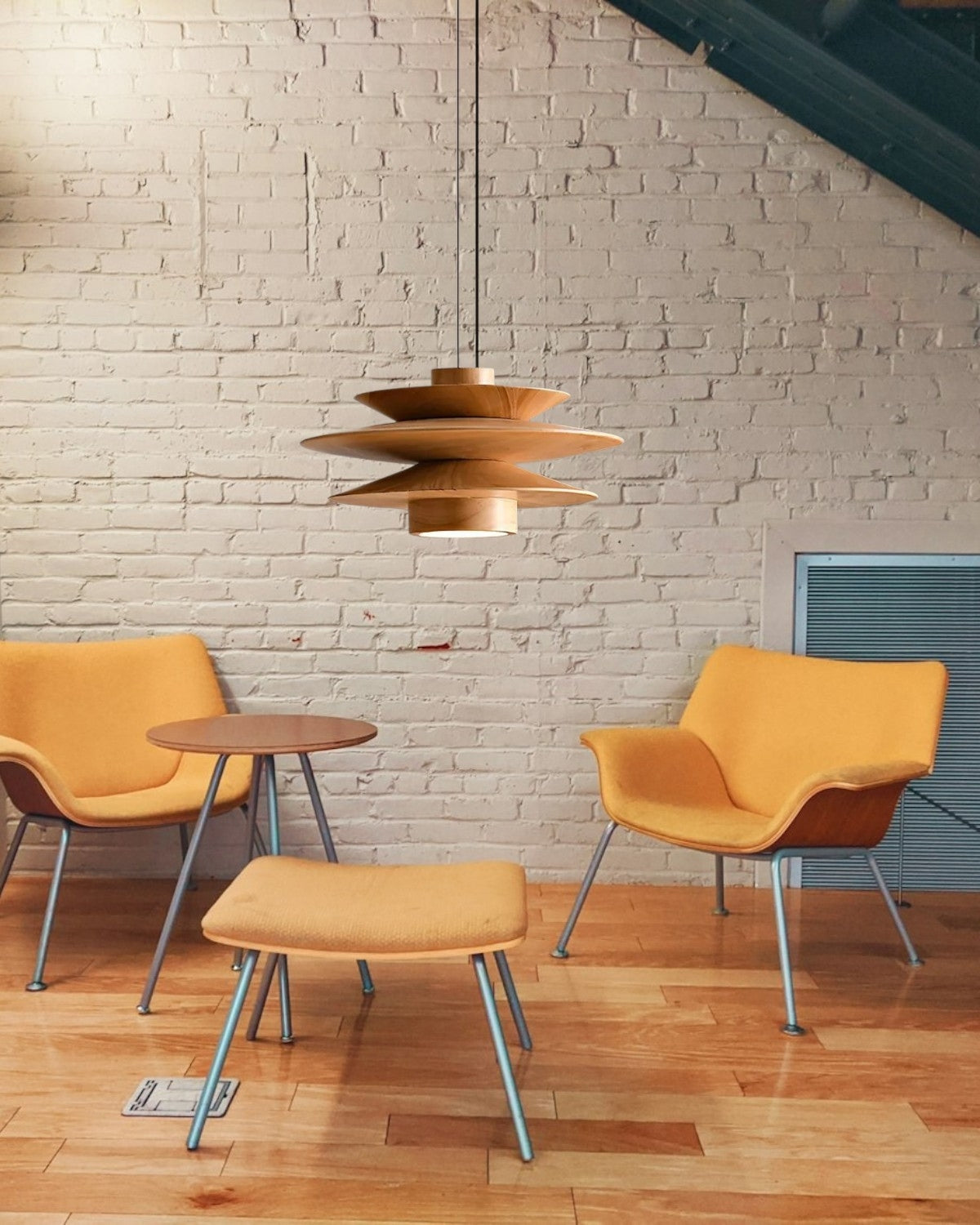 Layered Rubberwood Pendant Light Walnut Finish Ceiling Fixture Dining Room Living Room Ambient Lighting Modern Natural Wood Chandelier Warm