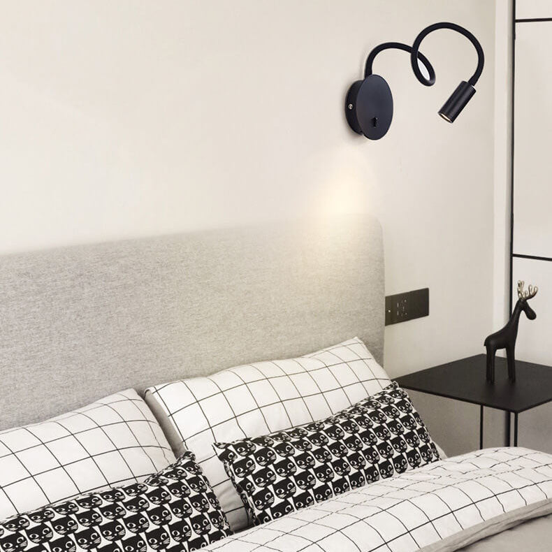 Adjustable Industrial Wall Sconce with Rotating Arm – Black Metal LED Light for Bedroom, Living Room & Hallway