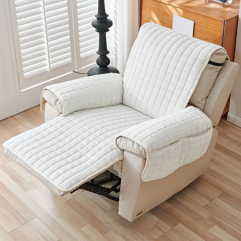 Quilted Recliner Furniture Protector with Storage Pocket – Soft Microfiber, Non-Slip, Pet-Friendly Cover for Living Room Chairs