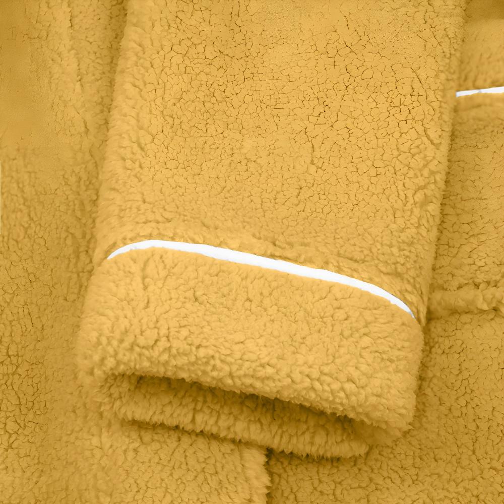 Plush Coral Fleece Bathrobe with Shawl Collar & Pockets – Unisex Lounge Robe for Year-Round Wear