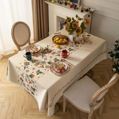 DININGORA – Jacquard Tablecloth for Sophisticated Festive Ambience