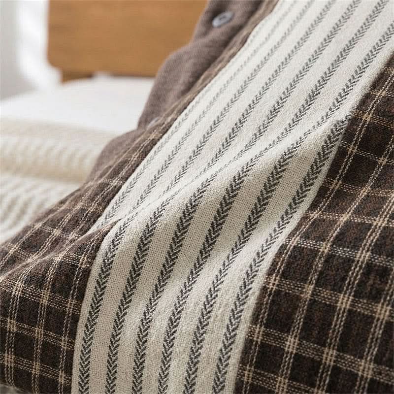 CHECKBELLE – Striped Pillowcases for Graceful Bed Styling