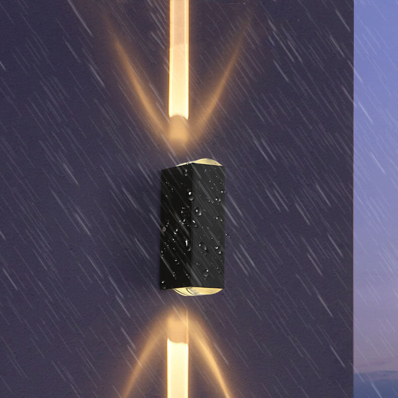Dual-Beam Aluminum LED Wall Light for Indoor & Outdoor Use – Black Fixture with Warm, Cool, or Neutral Light