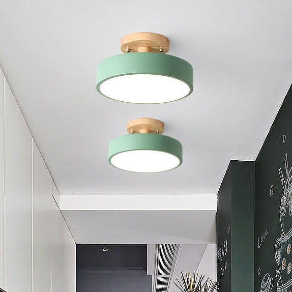 Wooden Circle Flush Mount LED Ceiling Light for Bedroom, Hallway & Living Room - Modern Wood Grain Design
