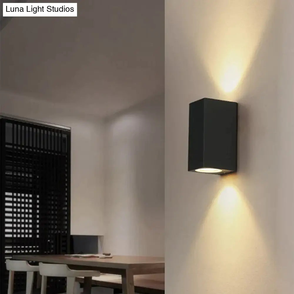 Waterproof Outdoor LED Wall Sconce for Porch, Garden & Entryway | Modern Aluminum Fixture, IP65 Rated