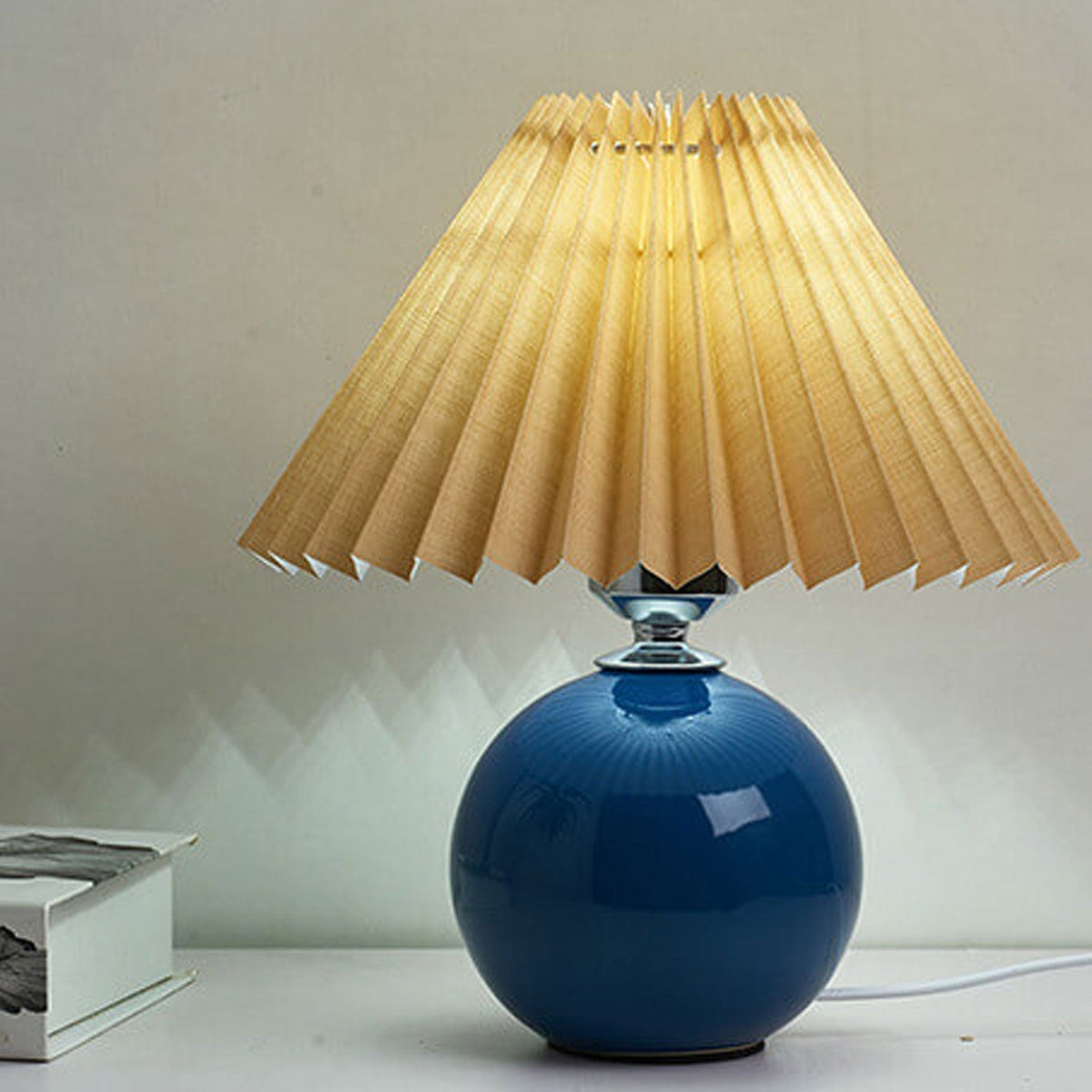 Ceramic Table Lamp with Fabric Shade – Modern Accent Lighting for Bedroom, Living Room & Home Office