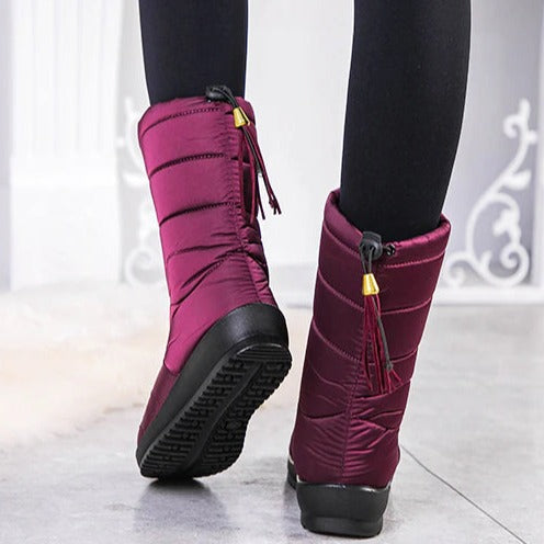Insulated Winter Boots for Women – Plush Faux Fur Lining, Anti-Slip Sole, Wide Fit Snow Footwear for Hiking & Daily Wear