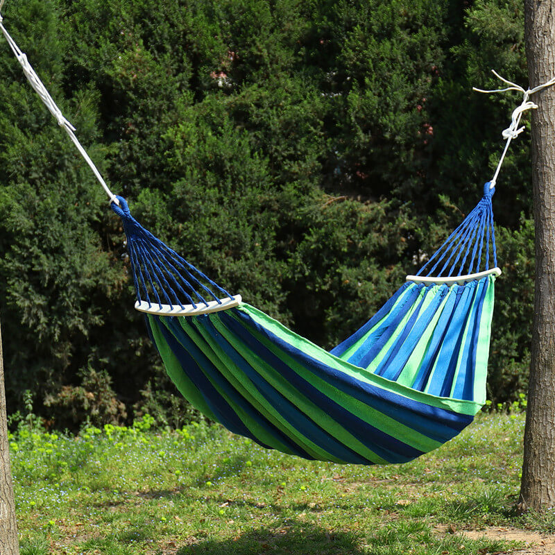Cotton Blend Swing Hammock with Spreader Bar 102 in Total Length Red Blue for Backyard Patio Camping Outdoor Relaxation Adults Kids Portable