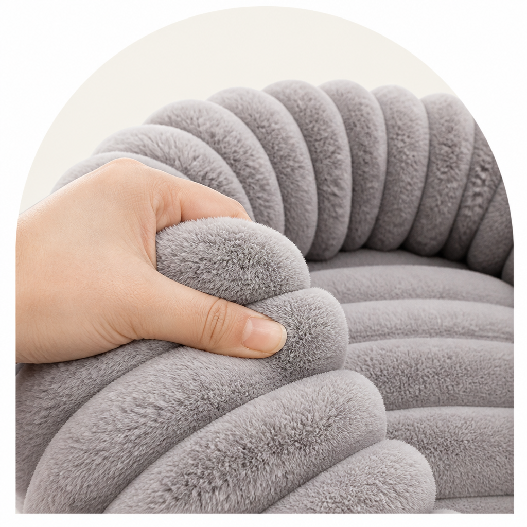 Ortekor Long-Pile Plush & Insulated Round Dog Bed (For Small Dogs & Cats)