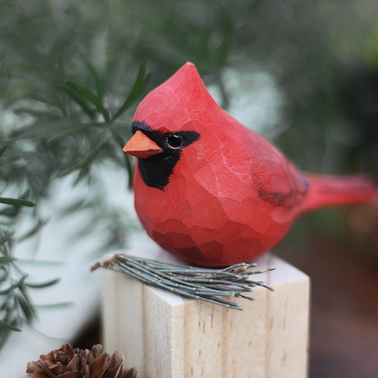 Hand-Carved Wooden Bird Figurine for Shelves, Mantels & Home Décor – Sustainable Balsa Wood Sculpture
