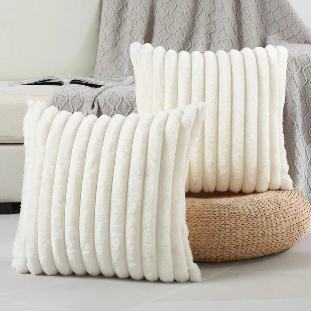 Plush Velvet Throw Pillow Cover – Soft Decorative Cushion Case for Couch, Bed & Living Room