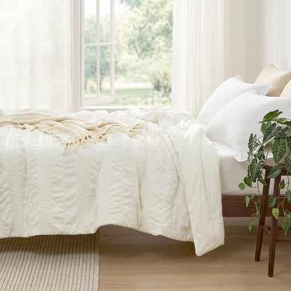 Comfort Collection | Cooling Comforter with Advanced Airflow | Lightweight Design for Hot Sleepers