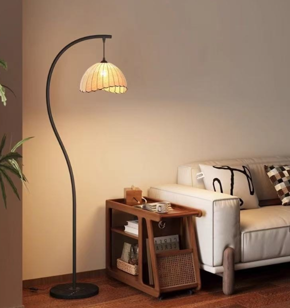 LUNACURVE – Crescent Floor Lamp for Elegant Interior Ambience