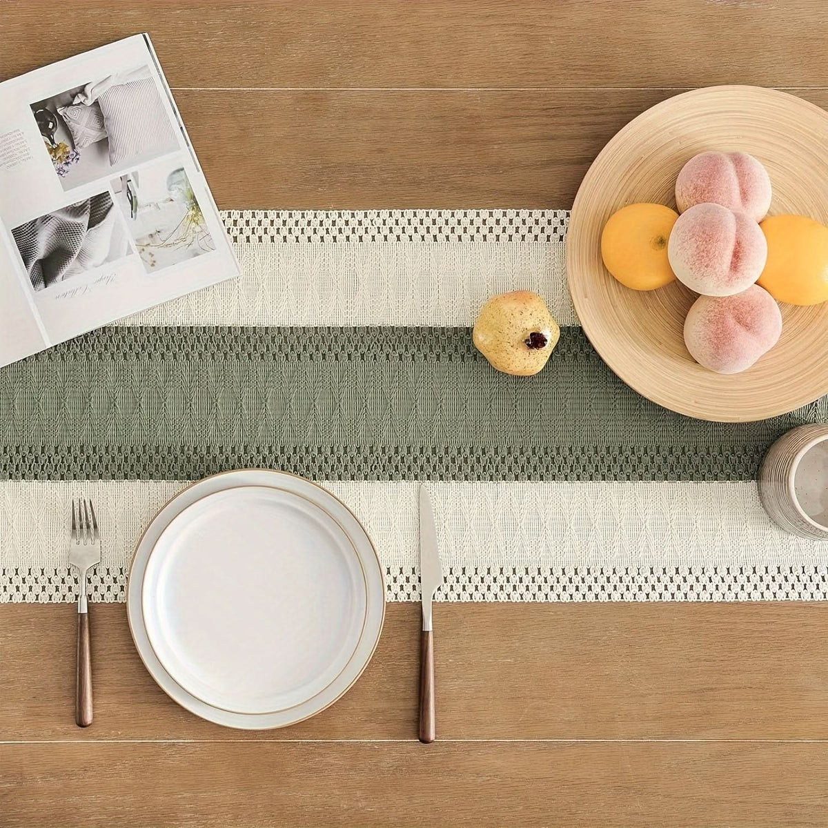 CasaLoom - Sage Green Macrame Table Runner