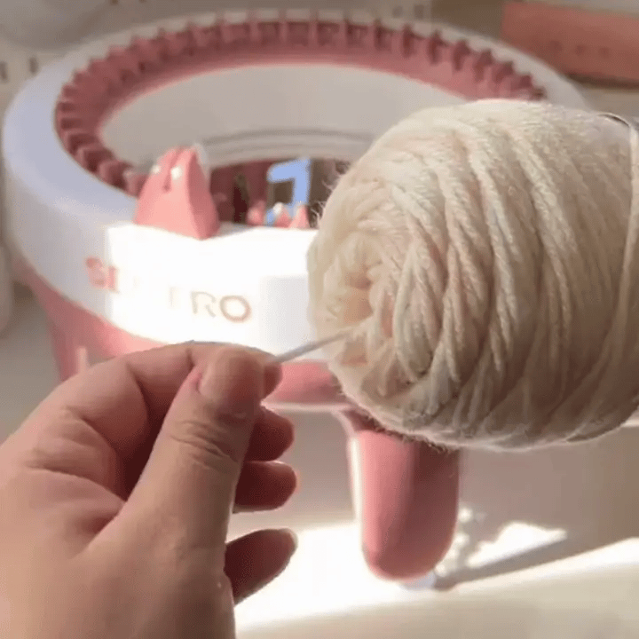 Knitting Machine 40-Needle Hand Crank