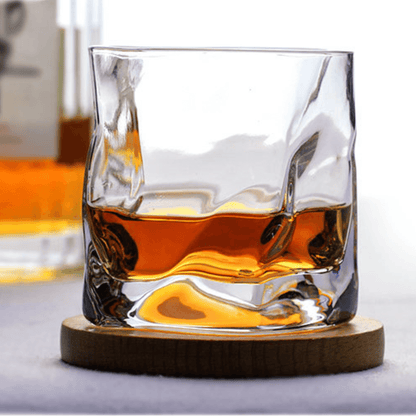 Hand-Cut Crystal Whiskey Tumbler with Traditional Faceted Pattern for Home Bar