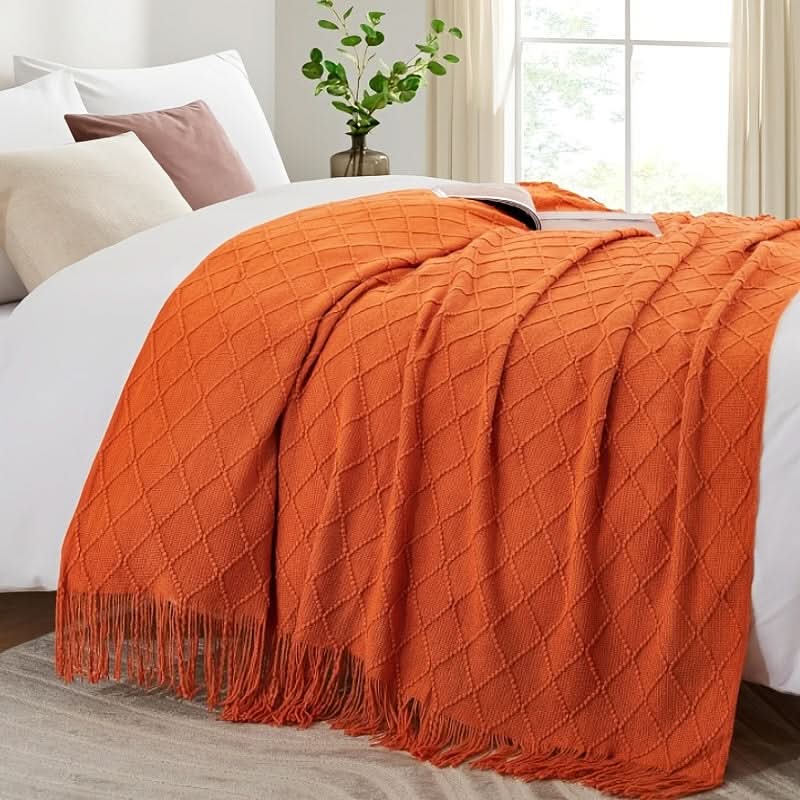Tassora - Decorative Boho Throw Blanket
