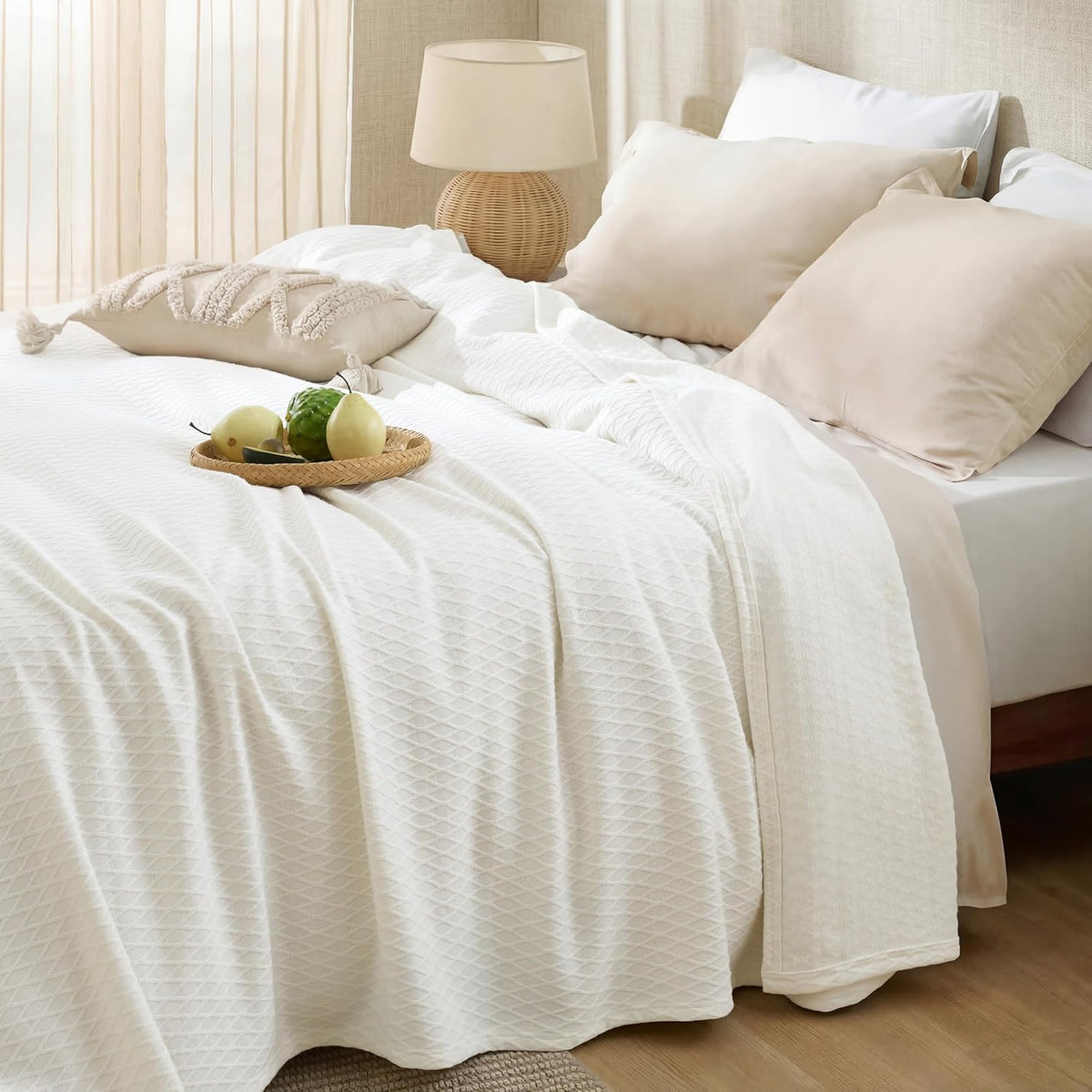 Cozy Comfort | Cooling Bamboo Rayon Blanket for Hot Sleepers | Lightweight & Breathable Summer Throw for Bed and Couch