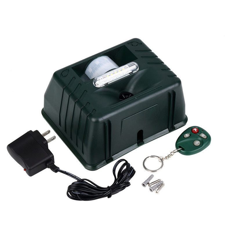 Solar-Powered Ultrasonic Wildlife Deterrent with Motion Sensor for Yards & Gardens – Harmless Pest Control Device