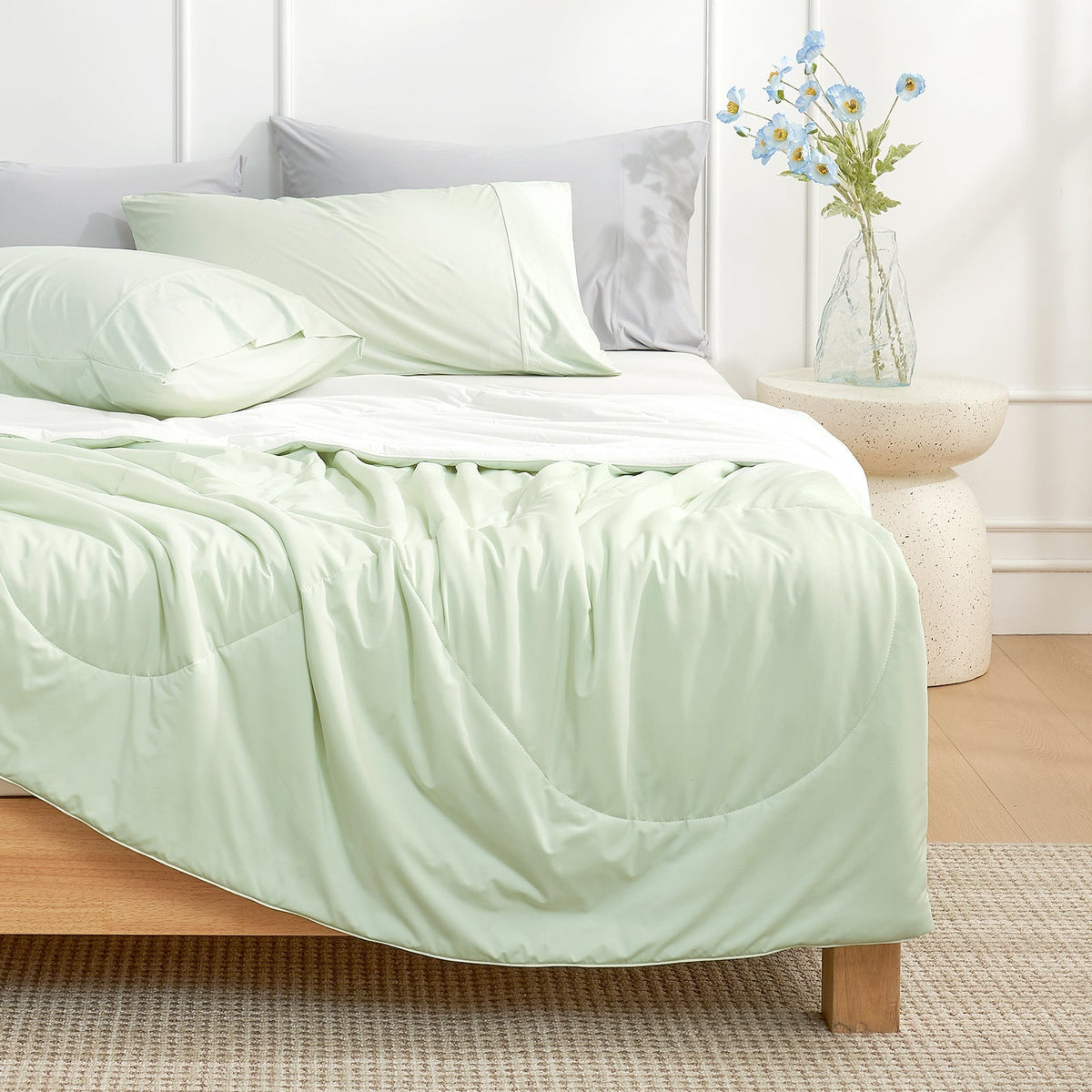 Cloud-Like Comforter | Cooling Comforter with Japanese Fabric for Instant Cool Touch