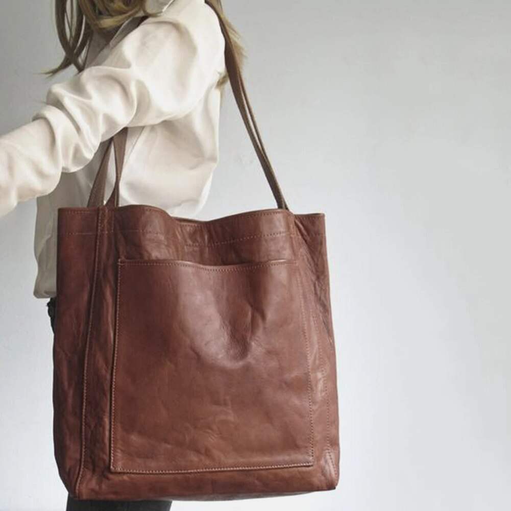 Handcrafted Leather Shoulder Bag for Women – Timeless Classic Tote with Adjustable Strap – Everyday Carry Purse for Work & Travel