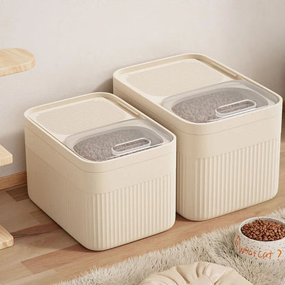 Pet Food Storage Bin with Locking Lid – Moisture-Proof Dry Kibble Keeper for Dogs & Cats – BPA-Free Airtight Container for Treats