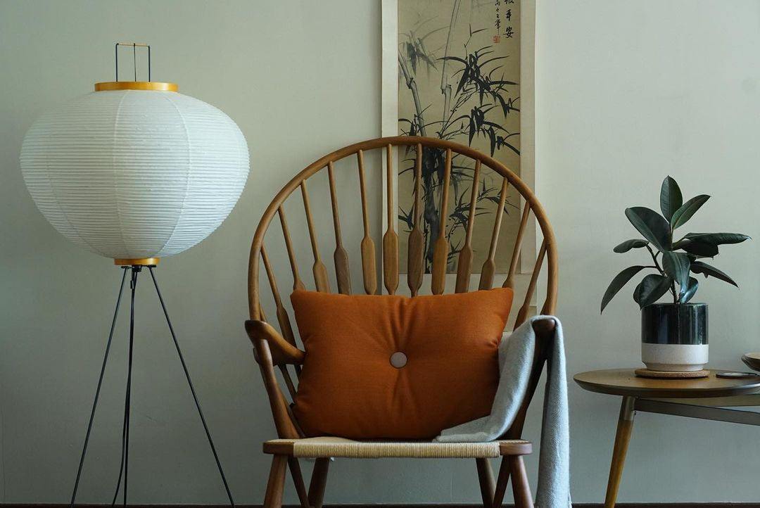 Handcrafted Paper Shade Tripod Standing Lamp 20 in White for Living Room Bedroom Reading Nook Accent Light Japandi Minimalist Decor