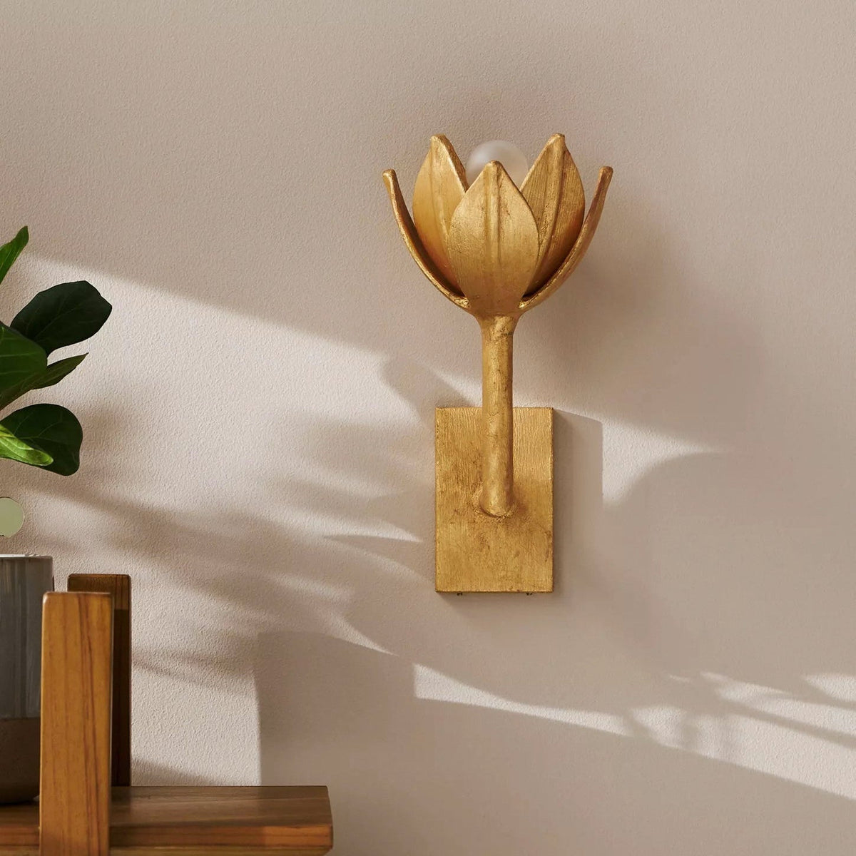 Metal Floral Sconce Three Height Choices Hardwired Accent Fixture for Entryways Bedrooms Dining Halls Modern Sculptural Form E12/E14 Base 11