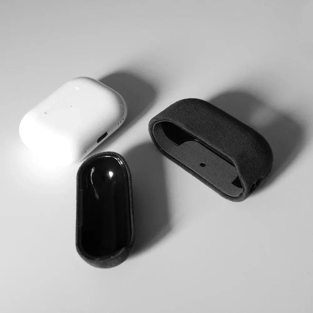 Premium Soft-Touch AirPods Protective Case – Wireless Charging Compatible, Scratch-Resistant Cover for AirPods Pro & Gen 3/4