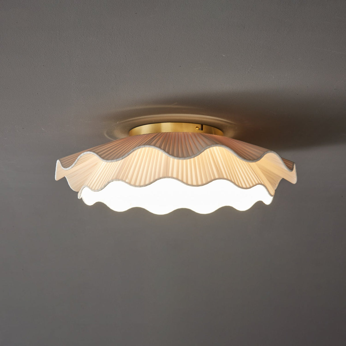 Flush Mount Ceiling Light White Fabric Ripple Shade 20 in Bedroom Ambient LED Integrated Dimmable Low Profile for Living Room Dining Room Mo