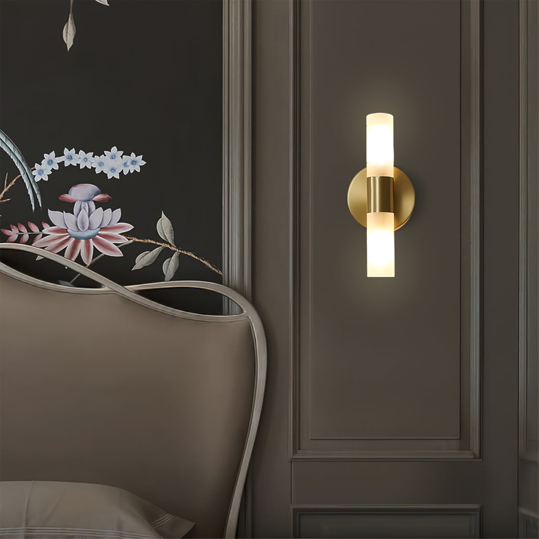 Modern Wall Sconce with Energy-Efficient LED Lighting for Bedroom, Hallway & Living Room | Classic Metal & Glass Indoor Fixture