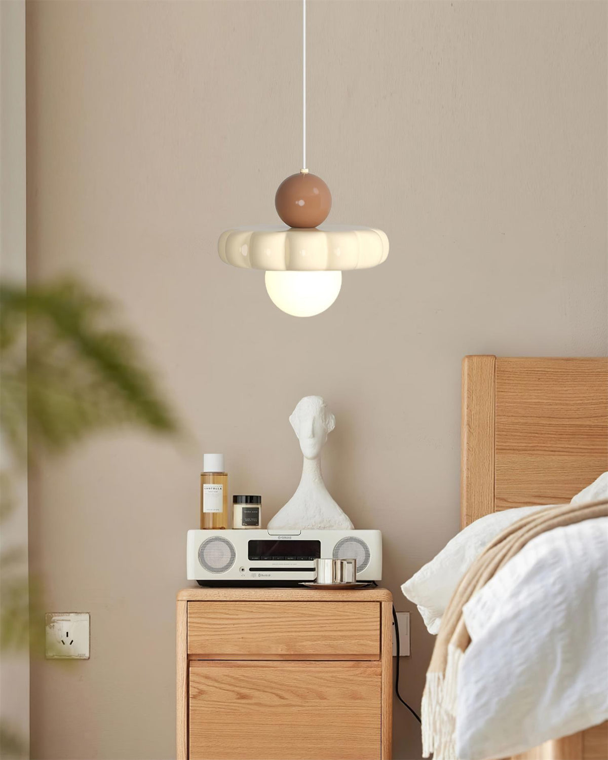 Retro Globe Pendant Light with Curved Shade – G9 Socket Ceiling Fixture for Dining Room Kitchen Bedroom – Adjustable Hanging Lamp Modern
