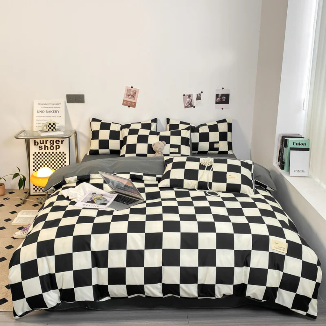 Checkered Bed Cover Set with Pillowcases – Breathable and Ultra Soft Material