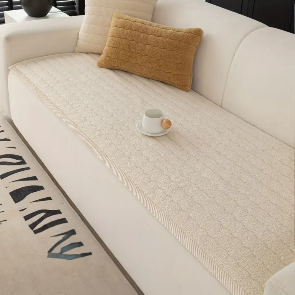 Plush Microfiber Couch Protector – Thick Pet-Proof Furniture Throw with Non-Slip Backing for Sofa, Living Room & Bedroom
