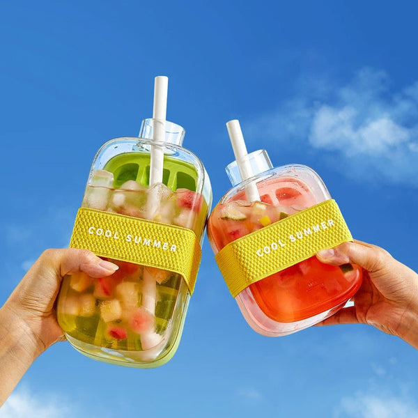 Ortekor Chic Hydration | 2-in-1 Ice Cube Bottle with Space-Saving Design | Portable & Stylish for Refreshing Drinks