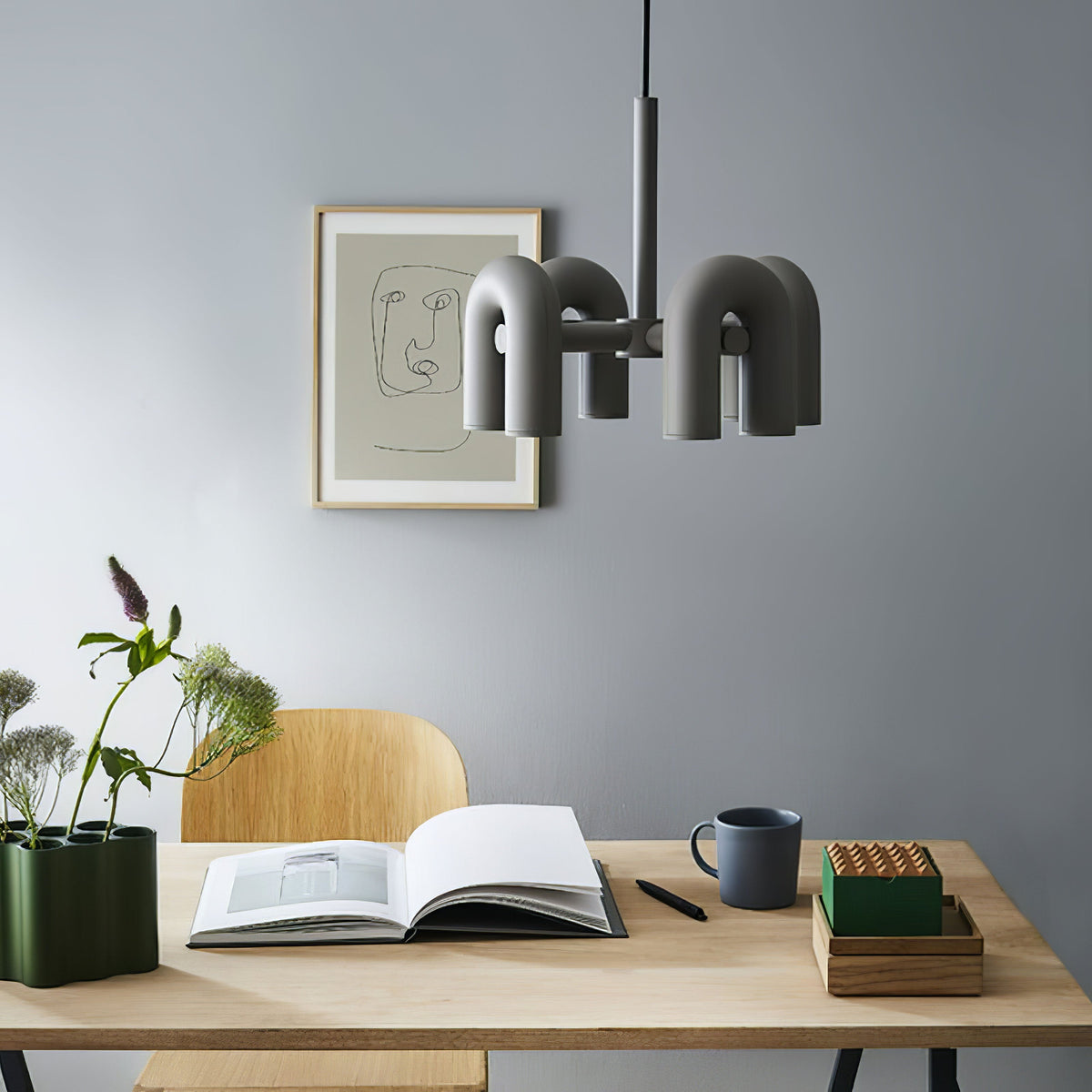 Contemporary Adjustable Multi-Head Ceiling Light Fixture with Rotating Arms for Dining Room Bedroom Living Space 40-Inch Modular Suspended L