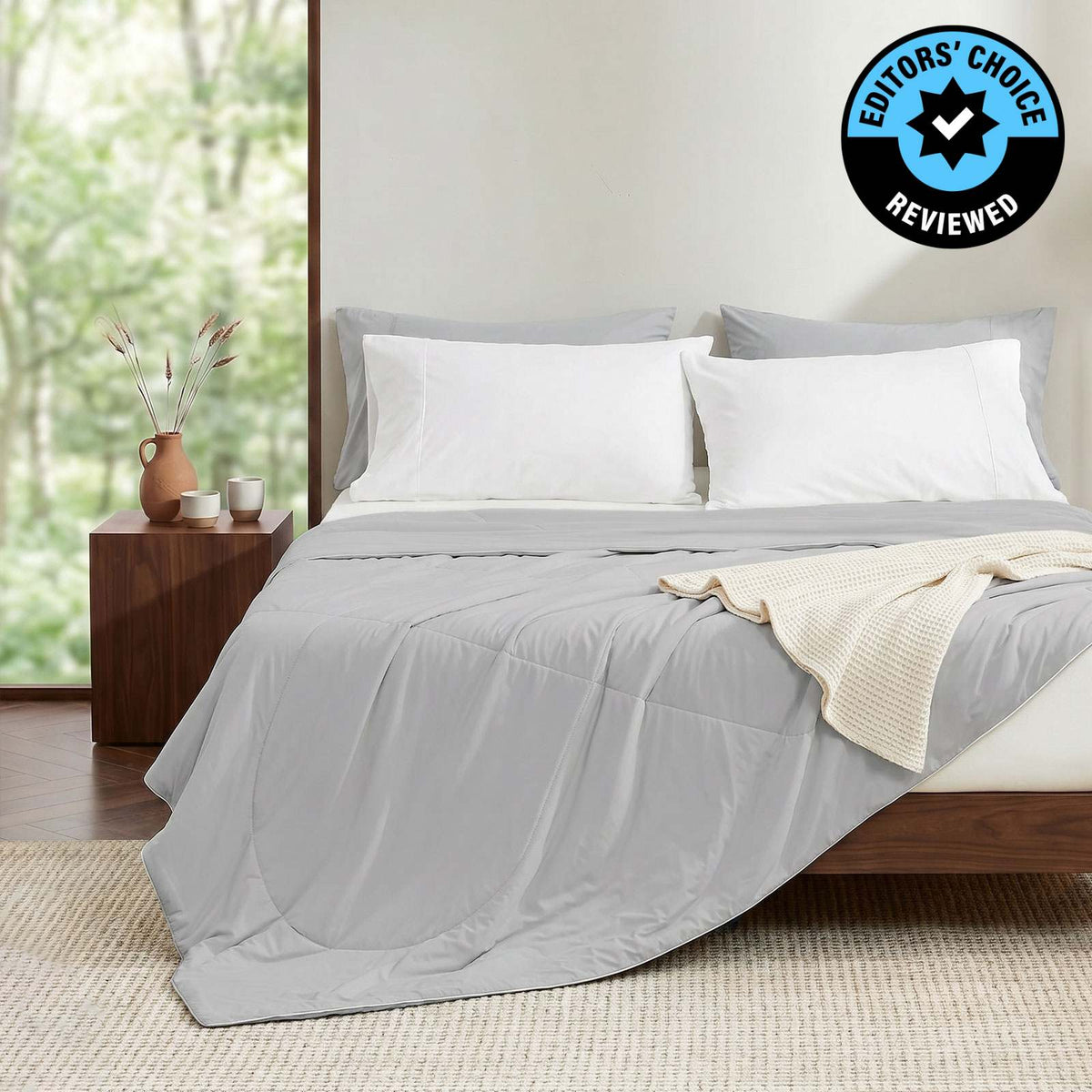 Cloud-Like Cooling Comforter | Lightweight Japanese Cooling Fabric with Instant Cool Touch | Breathable Design for Hot Sleepers
