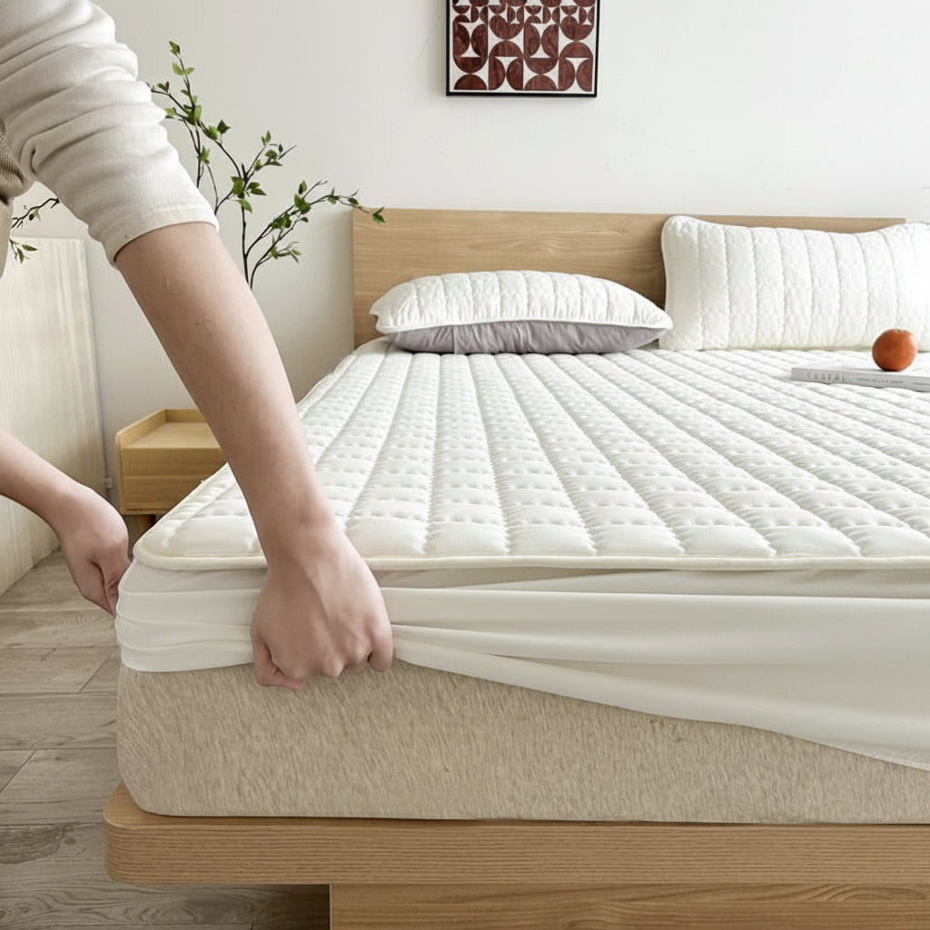 Ortekor Comfort Shield | Waterproof Mattress Protector with Breathable Fabric | Soft Cover for Clean Sleep