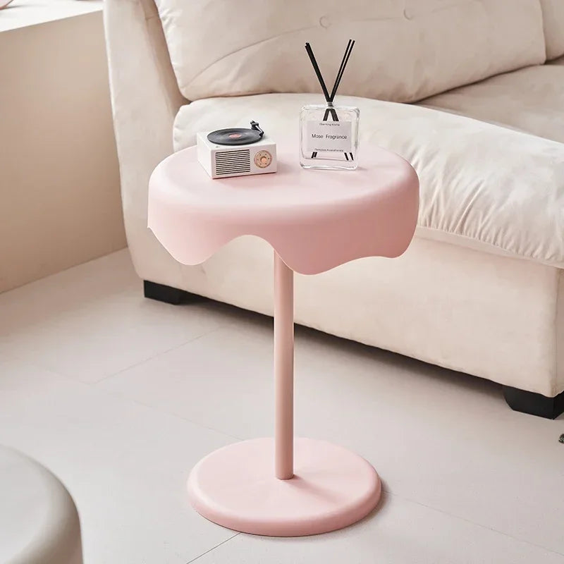 Compact Minimalist Side Table for Living Room and Bedroom – Scandinavian Design